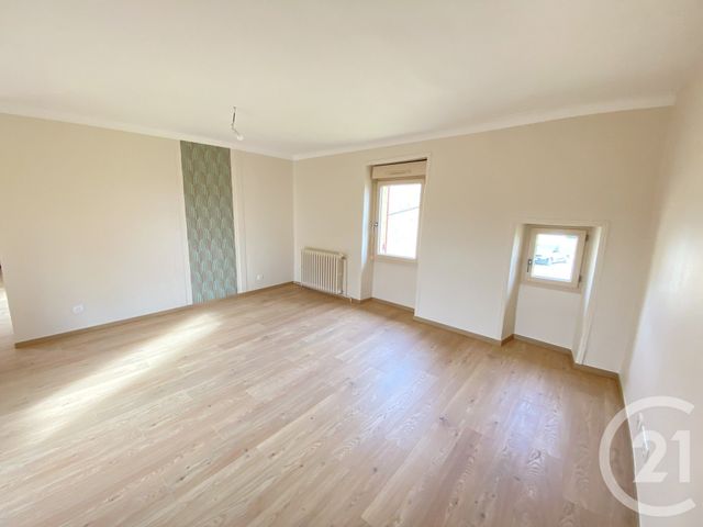 Maison &agrave; louer - 4 pi&egrave;ces - 83,20 m2 - Marquay - 24 - AQUITAINE
