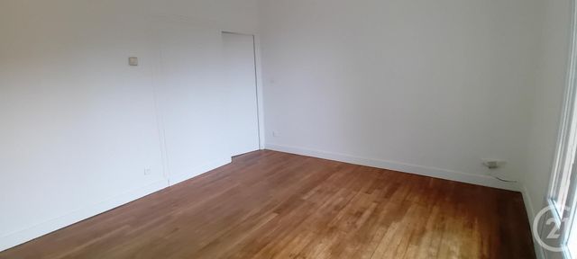 Appartement F3 &agrave; louer - 3 pi&egrave;ces - 69,96 m2 - Sarlat La Caneda - 24 - AQUITAINE