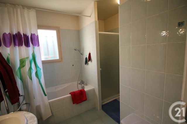 Maison &agrave; louer - 5 pi&egrave;ces - 104,38 m2 - Carsac Aillac - 24 - AQUITAINE