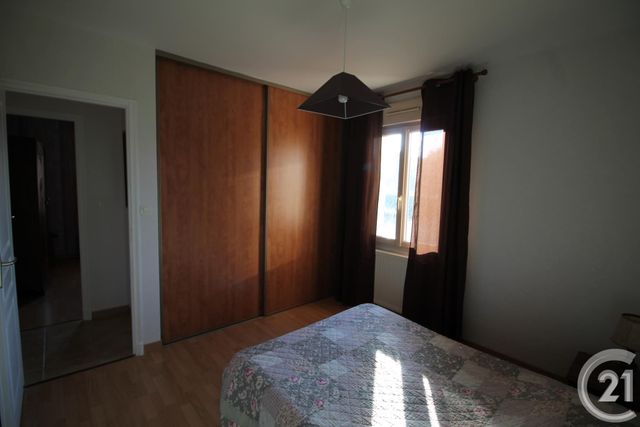 Maison &agrave; louer - 5 pi&egrave;ces - 104,38 m2 - Carsac Aillac - 24 - AQUITAINE