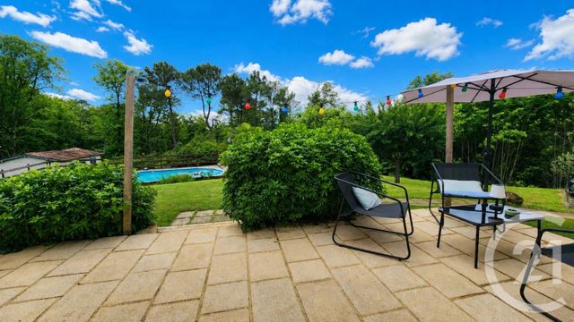 Maison &agrave; vendre - 7 pi&egrave;ces - 156,10 m2 - Simeyrols - 24 - AQUITAINE