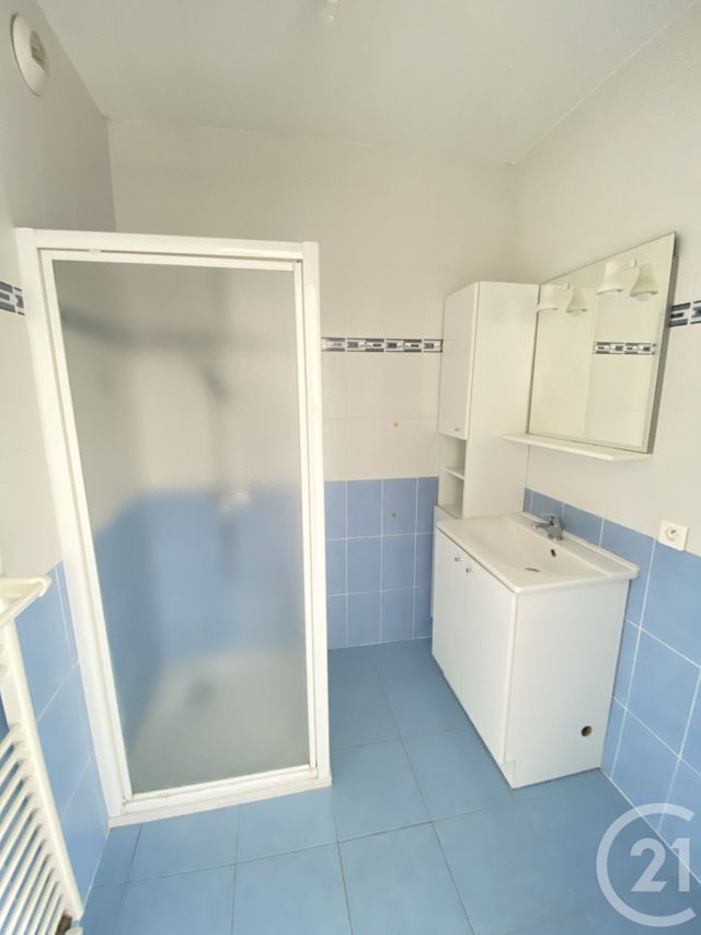 Appartement Studio &agrave; louer - 1 pi&egrave;ce - 30,53 m2 - Sarlat La Caneda - 24 - AQUITAINE