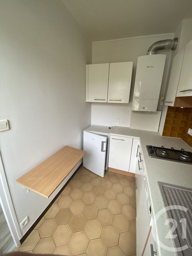 Appartement Studio &agrave; louer - 1 pi&egrave;ce - 30,53 m2 - Sarlat La Caneda - 24 - AQUITAINE