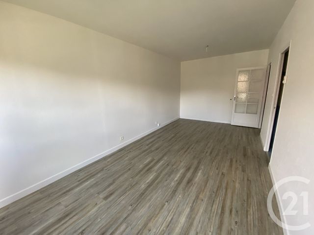 Appartement Studio &agrave; louer - 1 pi&egrave;ce - 30,53 m2 - Sarlat La Caneda - 24 - AQUITAINE