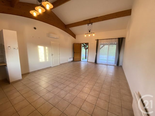 Maison &agrave; louer - 3 pi&egrave;ces - 61,96 m2 - Sarlat La Caneda - 24 - AQUITAINE