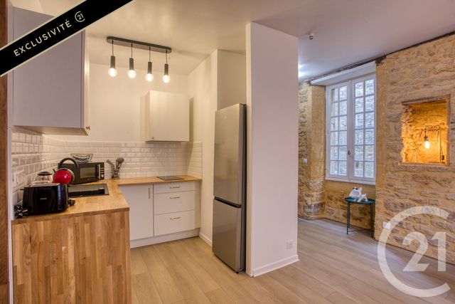 Appartement F3 bis &agrave; vendre - 3 pi&egrave;ces - 58,24 m2 - Sarlat La Caneda - 24 - AQUITAINE