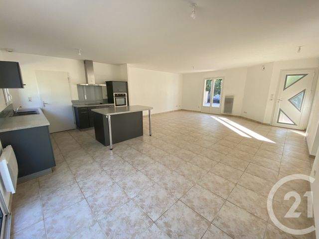 Maison &agrave; louer - 4 pi&egrave;ces - 105,12 m2 - Marcillac St Quentin - 24 - AQUITAINE