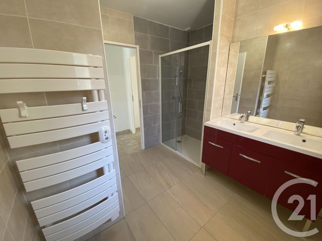 Maison &agrave; louer - 4 pi&egrave;ces - 105,12 m2 - Marcillac St Quentin - 24 - AQUITAINE