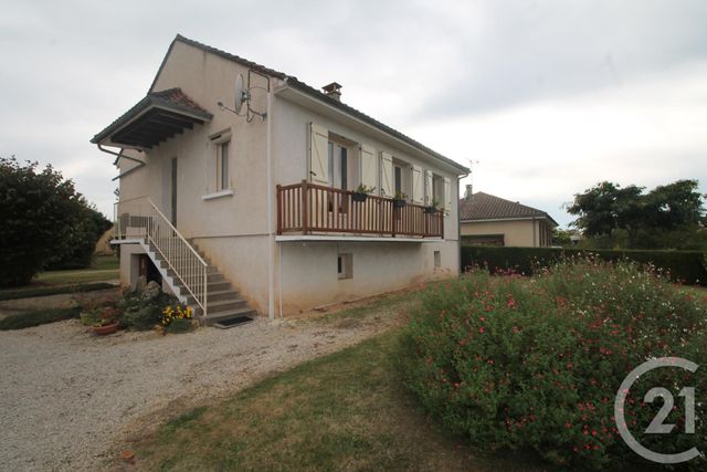 Maison &agrave; louer - 3 pi&egrave;ces - 93,68 m2 - Salignac Eyvigues - 24 - AQUITAINE
