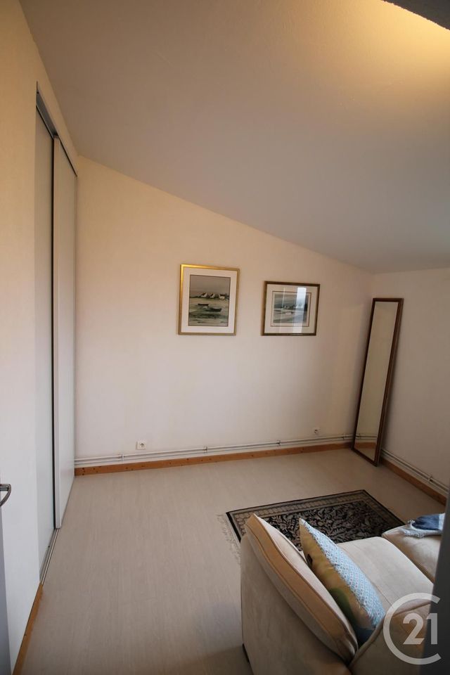 Maison &agrave; louer - 4 pi&egrave;ces - 99,55 m2 - Cenac Et St Julien - 24 - AQUITAINE