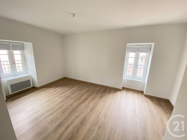 Appartement T3 &agrave; louer - 3 pi&egrave;ces - 76,56 m2 - Sarlat La Caneda - 24 - AQUITAINE