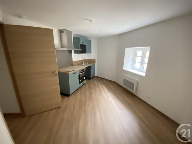 Appartement T3 &agrave; louer - 3 pi&egrave;ces - 76,56 m2 - Sarlat La Caneda - 24 - AQUITAINE