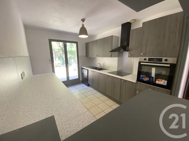 Maison &agrave; louer - 4 pi&egrave;ces - 86,44 m2 - Sarlat La Caneda - 24 - AQUITAINE