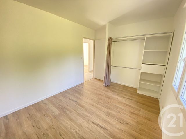 Maison &agrave; louer - 4 pi&egrave;ces - 102,20 m2 - Proissans - 24 - AQUITAINE