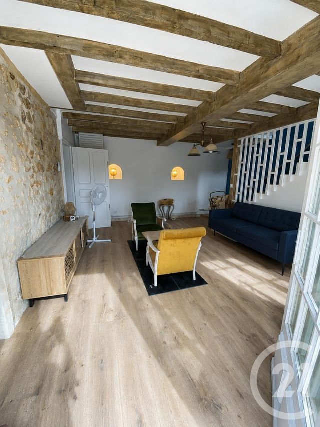 Maison &agrave; louer - 3 pi&egrave;ces - 79,51 m2 - Sarlat La Caneda - 24 - AQUITAINE