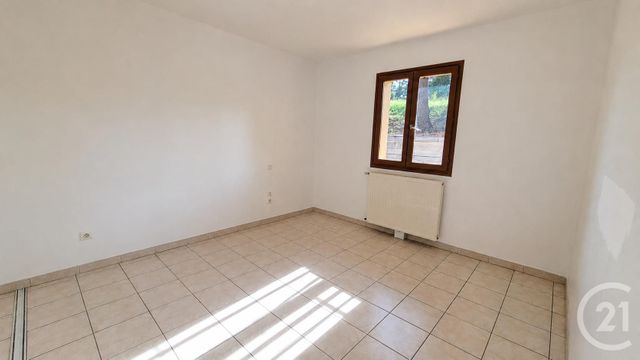 Maison &agrave; louer - 4 pi&egrave;ces - 89,38 m2 - Marcillac St Quentin - 24 - AQUITAINE