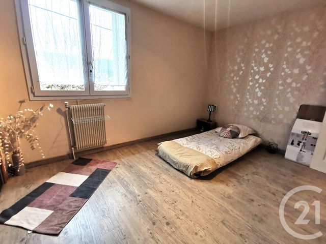 Maison &agrave; louer - 3 pi&egrave;ces - 62,38 m2 - Sarlat La Caneda - 24 - AQUITAINE
