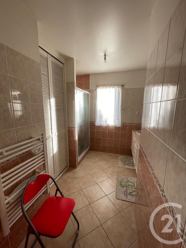 Maison &agrave; louer - 5 pi&egrave;ces - 107,24 m2 - Cenac Et St Julien - 24 - AQUITAINE