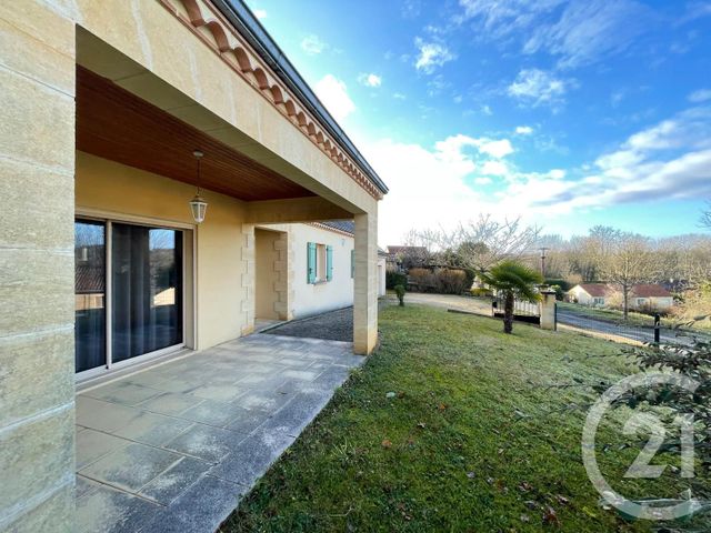 Maison &agrave; louer - 5 pi&egrave;ces - 107,24 m2 - Cenac Et St Julien - 24 - AQUITAINE