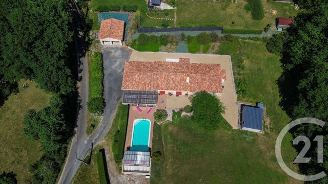 Maison &agrave; vendre - 5 pi&egrave;ces - 160,60 m2 - St Cybranet - 24 - AQUITAINE