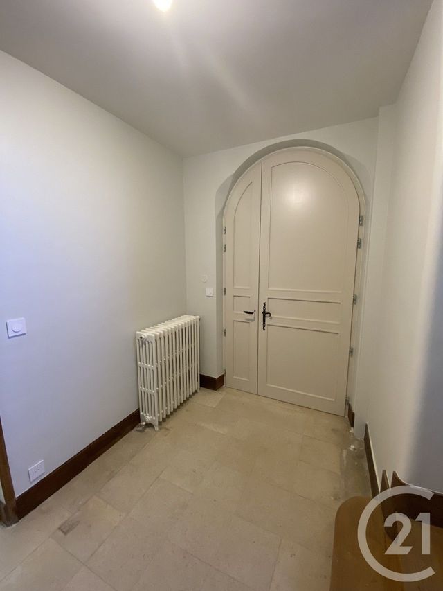 Maison &agrave; louer - 5 pi&egrave;ces - 145 m2 - Sarlat La Caneda - 24 - AQUITAINE