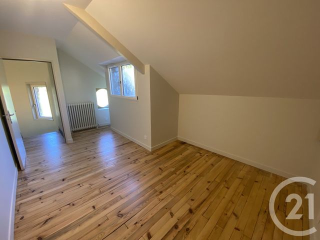 Maison &agrave; louer - 5 pi&egrave;ces - 145 m2 - Sarlat La Caneda - 24 - AQUITAINE