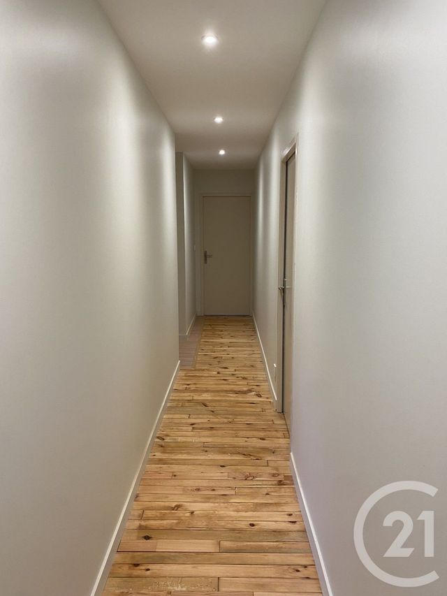 Maison &agrave; louer - 5 pi&egrave;ces - 145 m2 - Sarlat La Caneda - 24 - AQUITAINE
