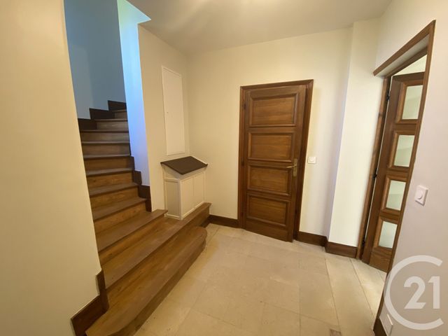 Maison &agrave; louer - 5 pi&egrave;ces - 145 m2 - Sarlat La Caneda - 24 - AQUITAINE
