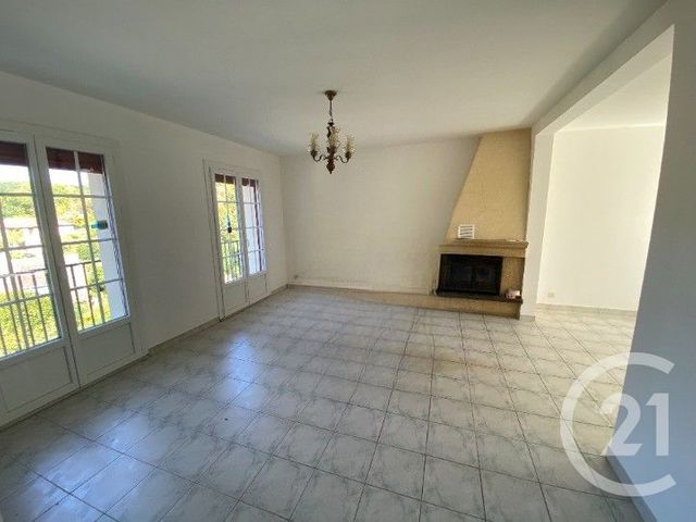 Maison &agrave; louer - 6 pi&egrave;ces - 149,92 m2 - Sarlat La Caneda - 24 - AQUITAINE