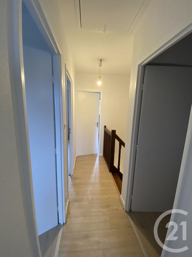 Maison &agrave; louer - 6 pi&egrave;ces - 149,92 m2 - Sarlat La Caneda - 24 - AQUITAINE