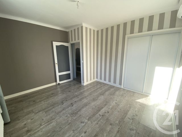 Maison &agrave; louer - 6 pi&egrave;ces - 200,35 m2 - Sarlat La Caneda - 24 - AQUITAINE