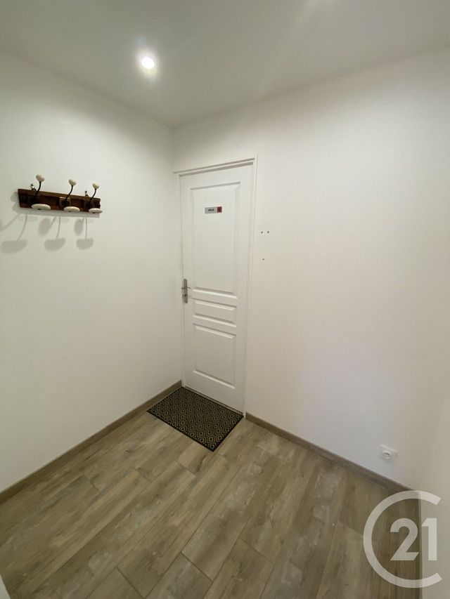 Maison &agrave; louer - 6 pi&egrave;ces - 200,35 m2 - Sarlat La Caneda - 24 - AQUITAINE