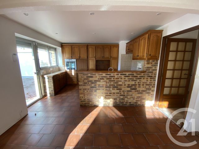 Maison &agrave; louer - 6 pi&egrave;ces - 200,35 m2 - Sarlat La Caneda - 24 - AQUITAINE