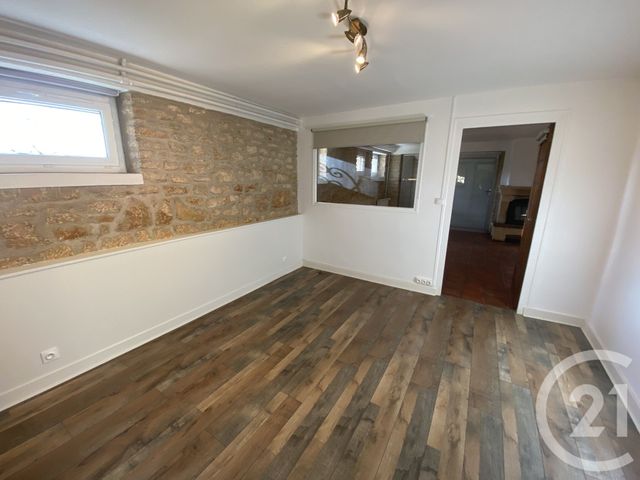 Maison &agrave; louer - 6 pi&egrave;ces - 200,35 m2 - Sarlat La Caneda - 24 - AQUITAINE