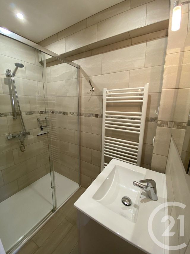 Maison &agrave; louer - 6 pi&egrave;ces - 200,35 m2 - Sarlat La Caneda - 24 - AQUITAINE
