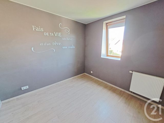 Appartement F3 &agrave; louer - 3 pi&egrave;ces - 65,12 m2 - Le Malesherbois - 45 - CENTRE