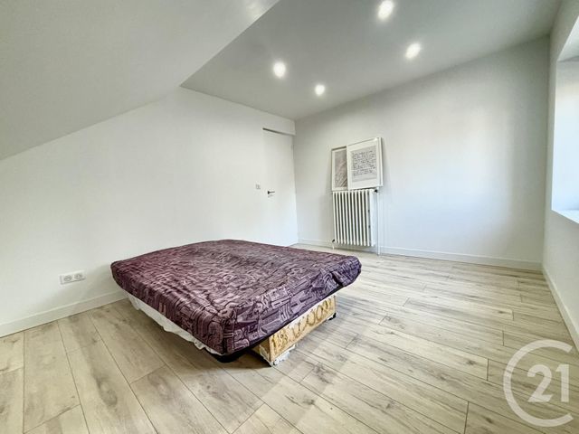 Maison à vendre - 6 pièces - 111 m2 - Puiseaux - 45 - CENTRE