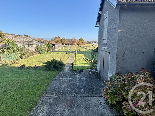 Maison à vendre - 6 pièces - 111 m2 - Puiseaux - 45 - CENTRE