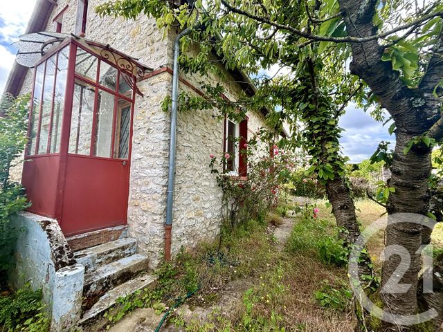 Maison à vendre - 4 pièces - 80,70 m2 - Malesherbes - 45 - CENTRE