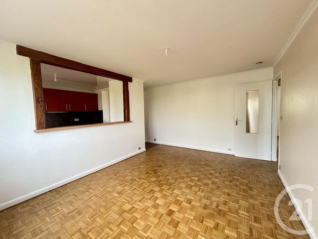 Appartement F3 &agrave; louer - 3 pi&egrave;ces - 61,41 m2 - Le Malesherbois - 45 - CENTRE
