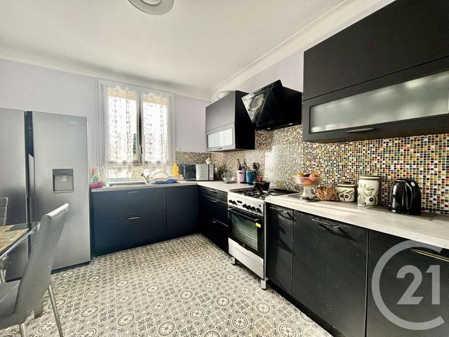 Maison à vendre - 5 pièces - 141,10 m2 - Buthiers - 77 - ILE-DE-FRANCE