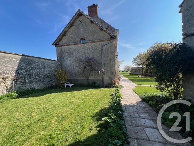 Maison à vendre - 5 pièces - 201,55 m2 - Bouilly En Gatinais - 45 - CENTRE