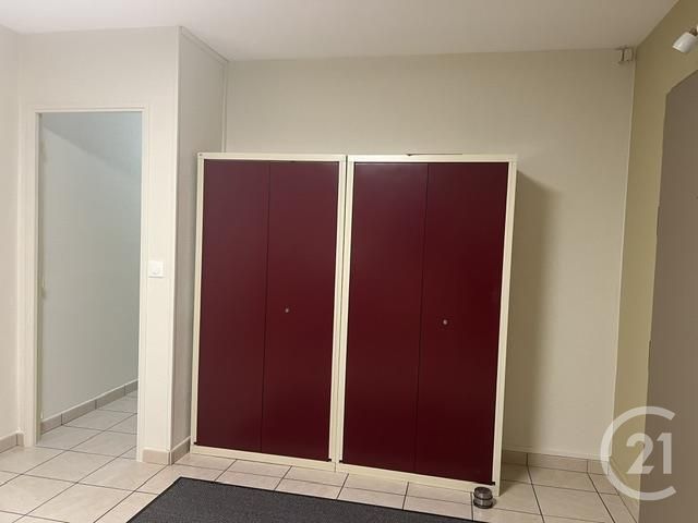 Appartement F4 &agrave; vendre - 4 pi&egrave;ces - 91,80 m2 - Le Malesherbois - 45 - CENTRE