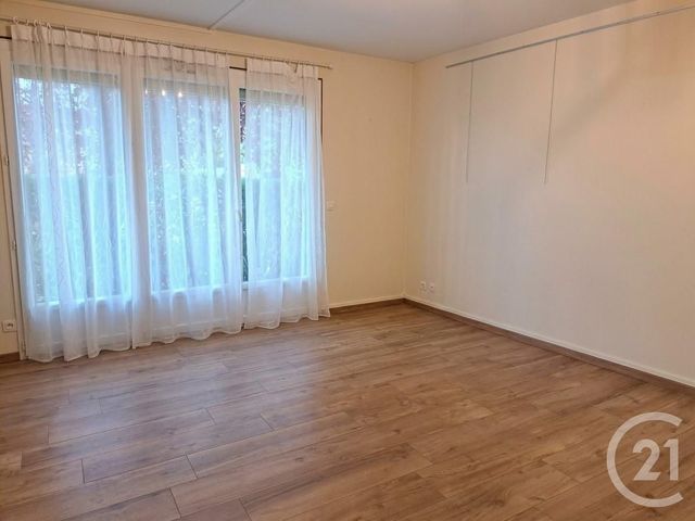 Appartement F4 &agrave; vendre - 4 pi&egrave;ces - 91,80 m2 - Le Malesherbois - 45 - CENTRE