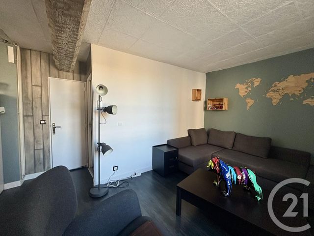 Appartement F2 à vendre - 2 pièces - 34,40 m2 - Le Malesherbois - 45 - CENTRE