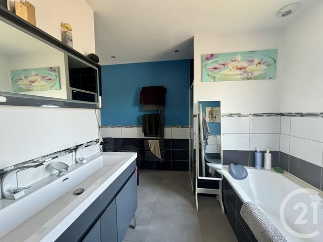 Maison à vendre - 5 pièces - 101,02 m2 - Briarres Sur Essonne - 45 - CENTRE