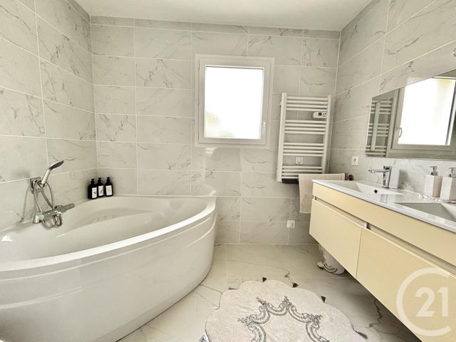 Maison à vendre - 6 pièces - 120,80 m2 - Le Malesherbois - 45 - CENTRE