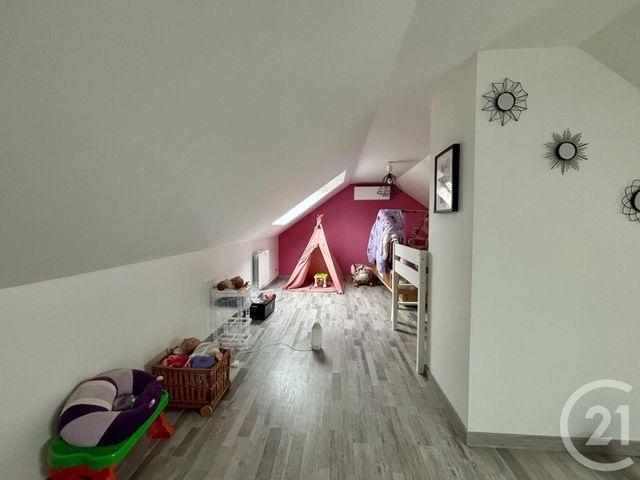 Maison à vendre - 7 pièces - 154,83 m2 - Puiseaux - 45 - CENTRE