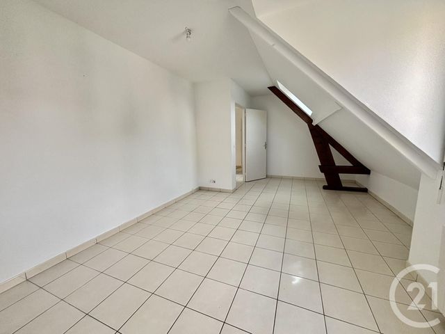 Maison &agrave; louer - 5 pi&egrave;ces - 100,66 m2 - Ramoulu - 45 - CENTRE