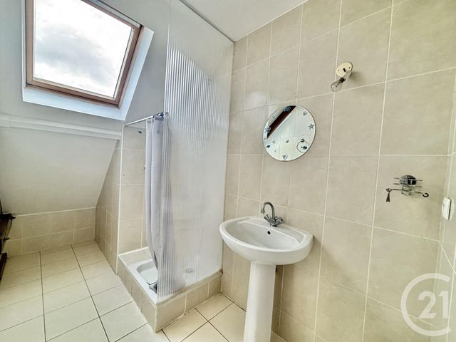 Maison &agrave; louer - 5 pi&egrave;ces - 100,66 m2 - Ramoulu - 45 - CENTRE